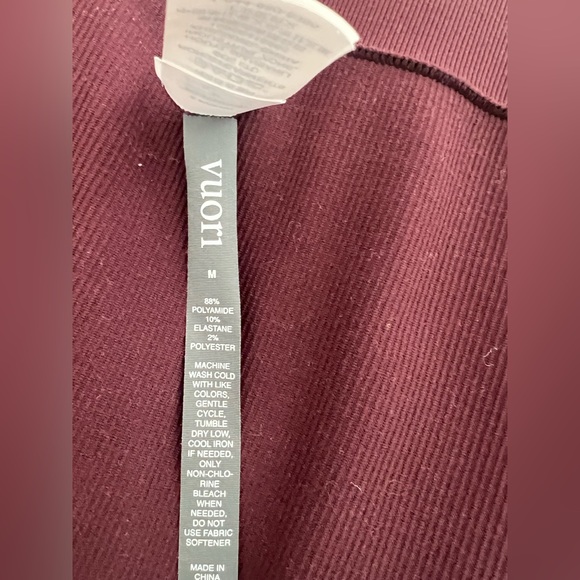 Vuori Ribbed Leggings in Burgundy - Picture 7 of 7